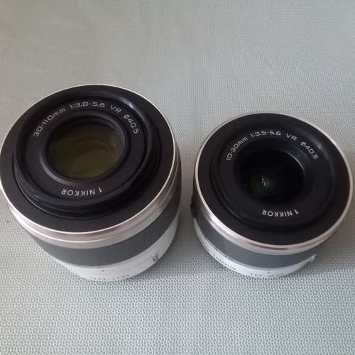 ( 新淨 ) Nikon 1 ~ 10-30 + 30-110  白色兩支鏡