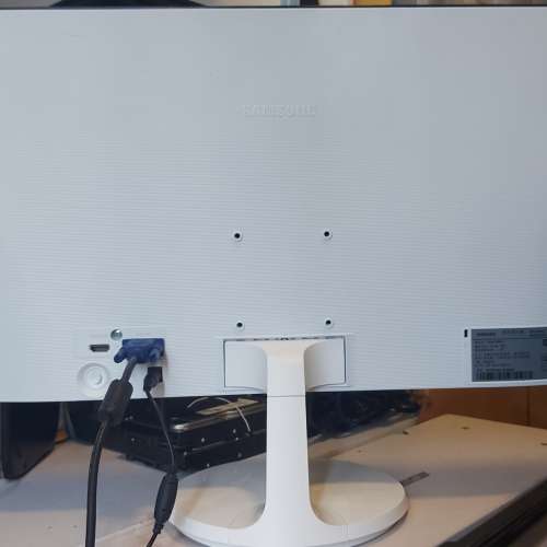 屯門良景交收 Samsung 三星電子屏幕 顯示器 24吋 S24F359FH