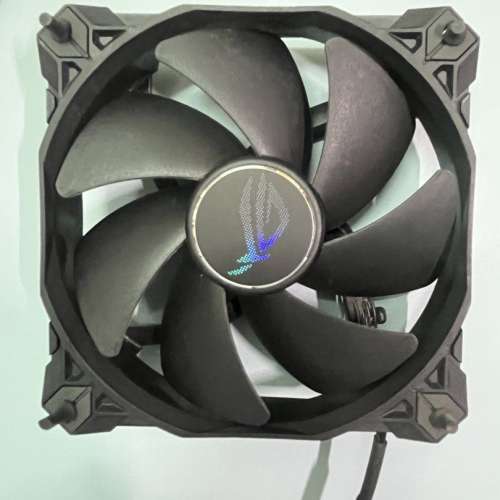 ASUS ROG STRIX XF 120 4-pin PWM 電腦機殼 風扇 散熱風扇 CPU 散熱器