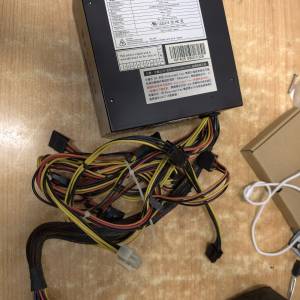電腦電源400瓦正常使用