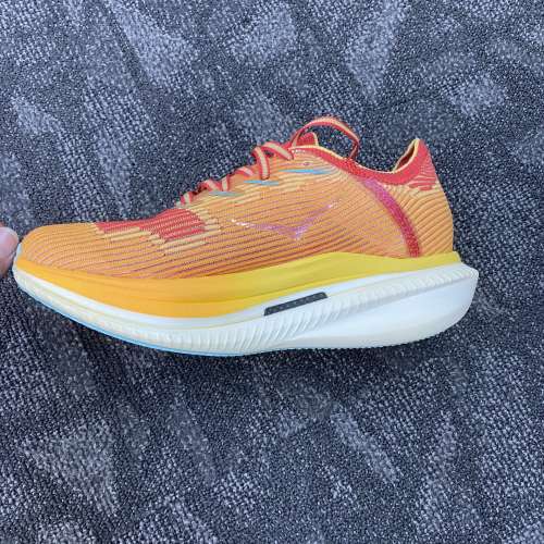 Hoka One One Cielo x1
