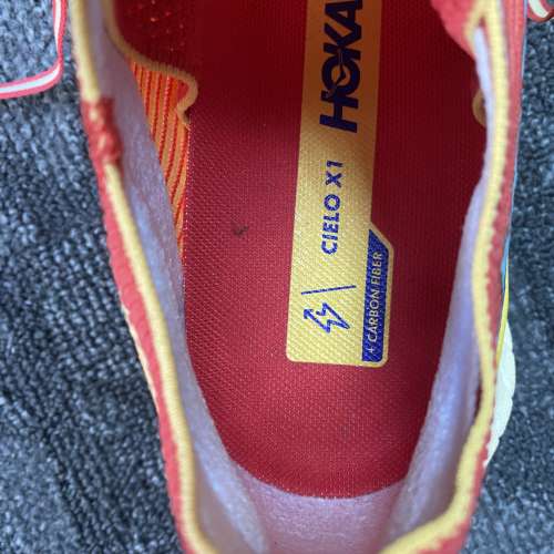 Hoka One One Cielo x1