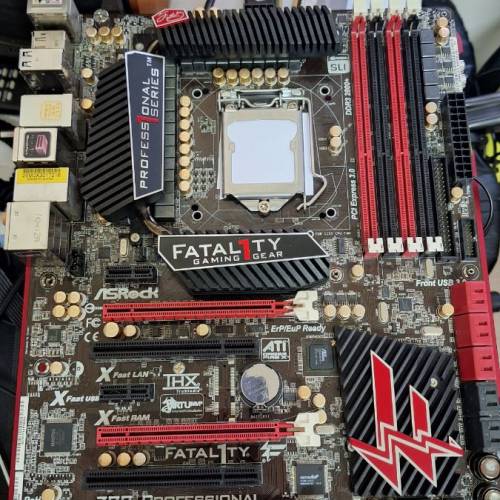 ASRock Fatal1ty Z77 Professional