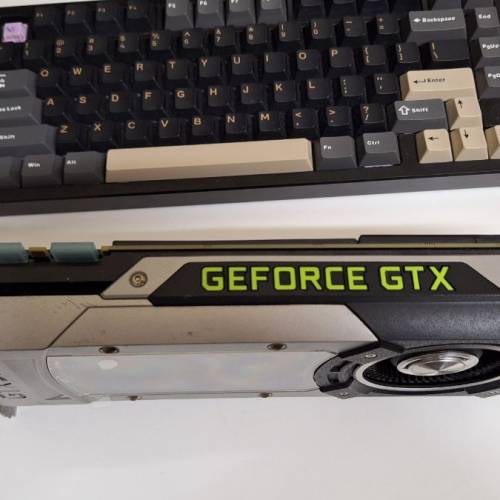 公版 GTX 980 4GB Founders Edition