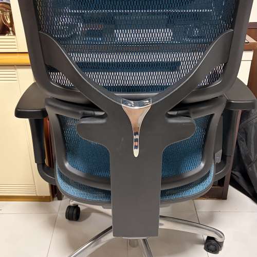 85%NEW PROFLEX ATTIMO人體工學高背扶手轉椅705W x 740D x 1250-1391Hmm