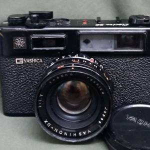 黑身 Yashica Electro35(叠影/黃班)對焦 梗鏡45mm F1.7菲林機,觀景器已抺,清昕無濛,...