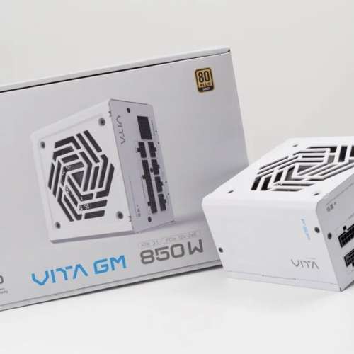 FSP 全漢850W Vita 12V 金牌火牛只用過一兩次