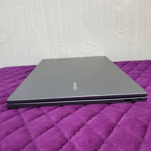 Samsung Galaxy book