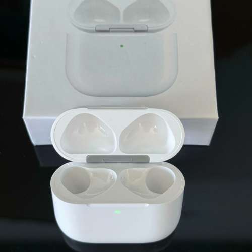 原裝正貨 Apple蘋果 AirPods 4代 耳機倉充電盒（充電倉）