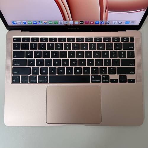 Apple MacBook Air 13" M1  電池🔋健康值95% 2020年8GB RAM 256GB SSD 帶埋火牛