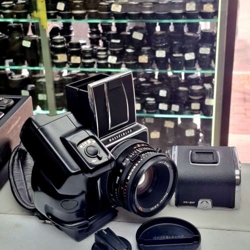 HASSELBLAD 503CX + CARL ZEISS PLANAR CF 80MM F2.8 T* + A12 lll 6x6 BACK + CW