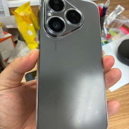 huawei pura 80 12RAM + 256G (香港行貨)