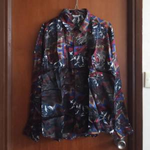 Smart Casual Pattern Long-Sleeves Shirt &middot; 深色印花長袖襯衫