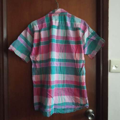 Pink-Green Plaid Short-Sleeves Shirt &middot; 粉紅拼綠色格紋短袖襯衫