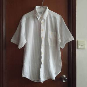 Rolling ~ White Short-Sleeves Shirt &middot; 白色短袖襯衫