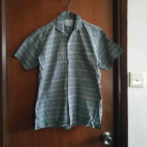 Cerruti ~ Grey Short-Sleeves Shirt &middot; 灰色短袖條紋襯衫