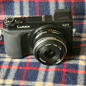 Panasonic Lumix GX7 Black & 17mm F1.8 Black