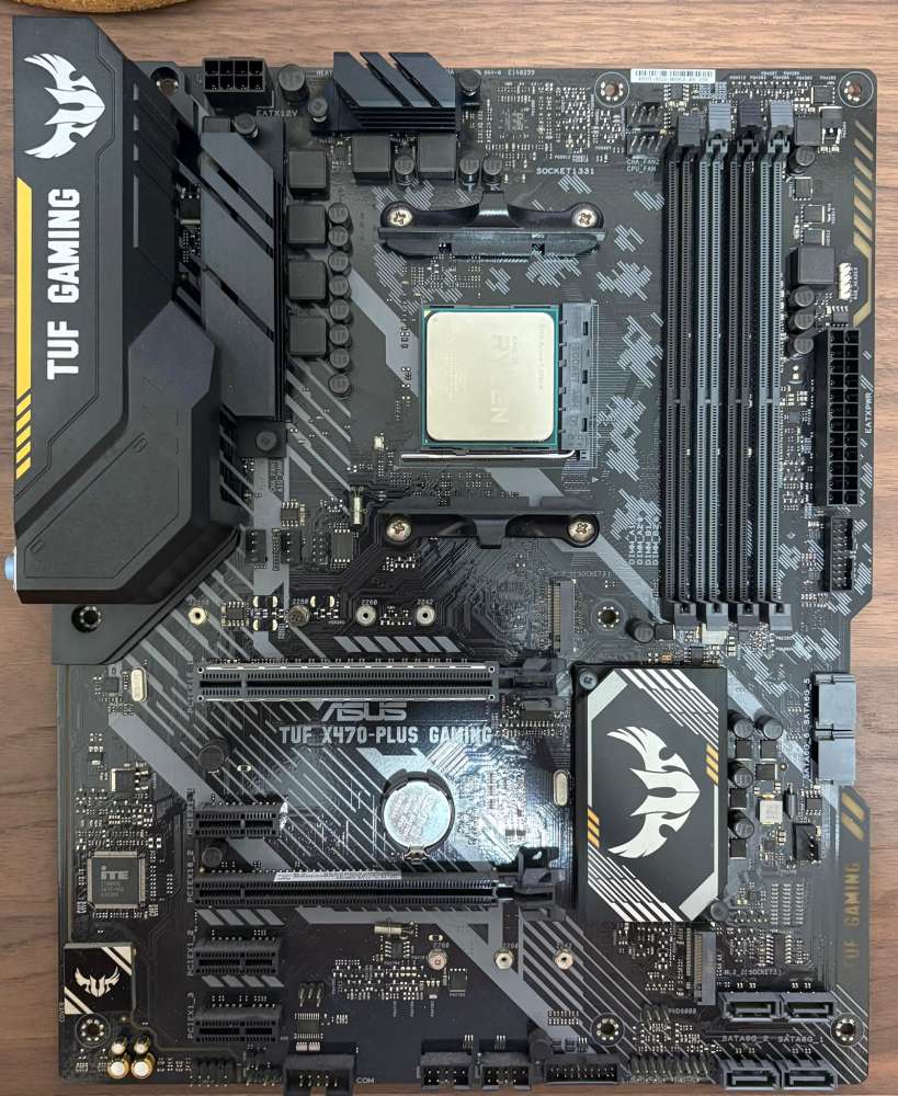AMD RYZEN 7 2700X + ASUS TUF X470-PLUS GAMING - 二手或全新CPU