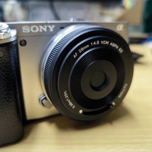 Sony a6000，一機兩鏡