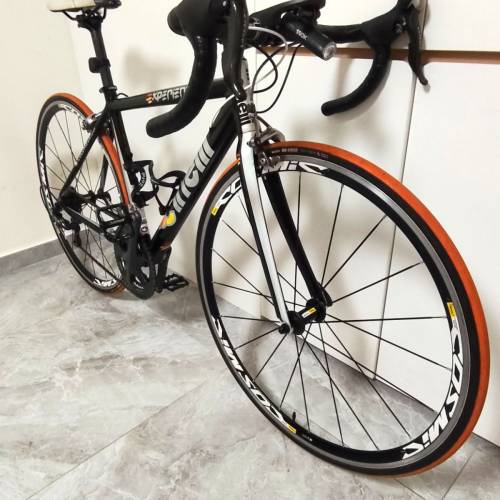 Cinelli 公路車 | 鋁架碳叉 | Shimano Ultegra 變速套件 & SRAM Force 煞制 | Mavi...