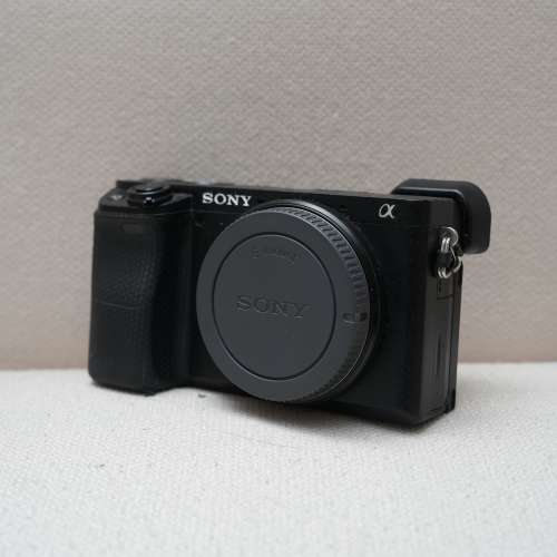 Sony &alpha;6400 相機
