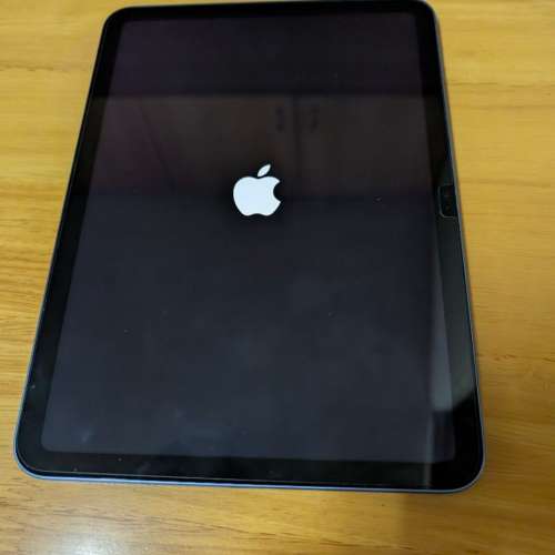 iPad 10 256GB 藍 港行 連套及藍牙鍵盤