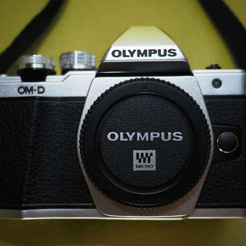 Olympus OM-D E-M10 Mark II