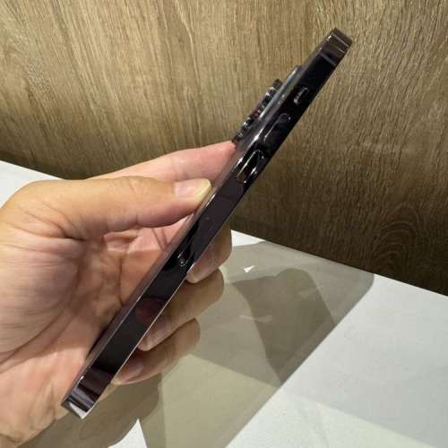 iPhone 14pro 512gb,港行雙卡，電池健康度79，所有原裝，冇修冇拆，所有功能正常。