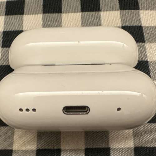 Apple AirPods Pro 2 充電盒 Lightning 版本 行貨 99%新 非常少用和新淨 電量和操作...