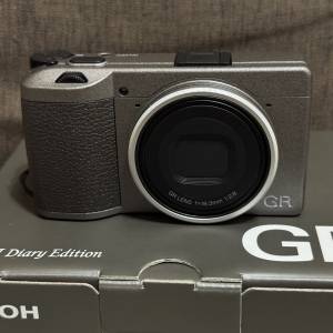 （Sold)99% New Ricoh GR iii Diary Edition
