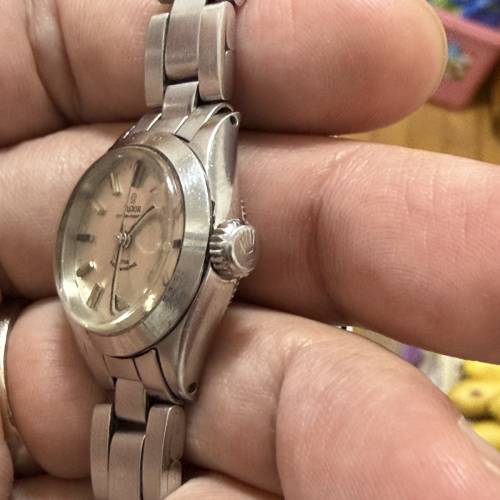 絕版少有😂 Tudor 女裝 細花 Tudor 全原裝 淨錶 $2999