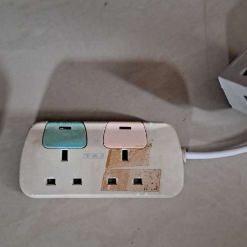 2 / 3 位電拖板