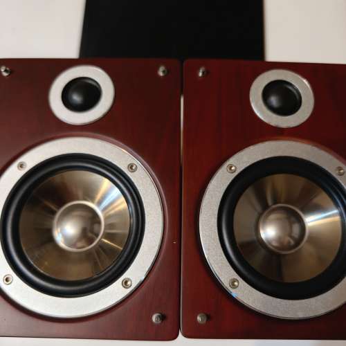 Philips 小型木音箱，二路分音，新淨全正常