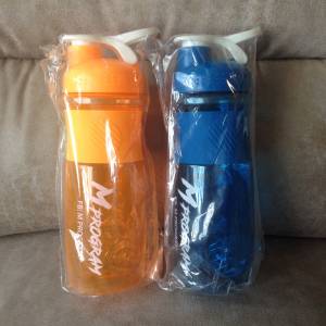 💦 M PROGRAM Plastic Water Bottle 2pc Set 760ml NEW 全新 塑料水瓶2個 🫙
