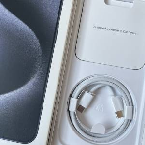 iPhone 15pro max全新原廠快充線，交收時間地點互就！適合15-17全系列及iPad