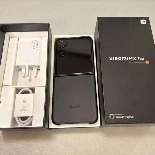 出售Xiaomi MIX Flip 摺疊手機，黑色， 99.9%新