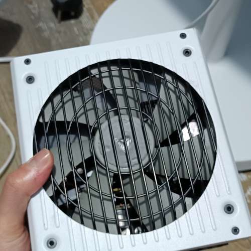 Coraair rm850x 850w 白色 金牌 全模組