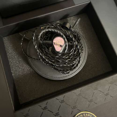 Vision Ears x DMA NEW PH&ouml;NIX LIMITED