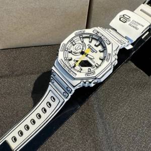 Gshock  ( 2100 NMG )