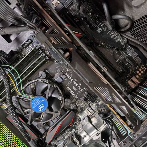 4G X4 ddr 4, i5 6500系連Geforce Gtx770