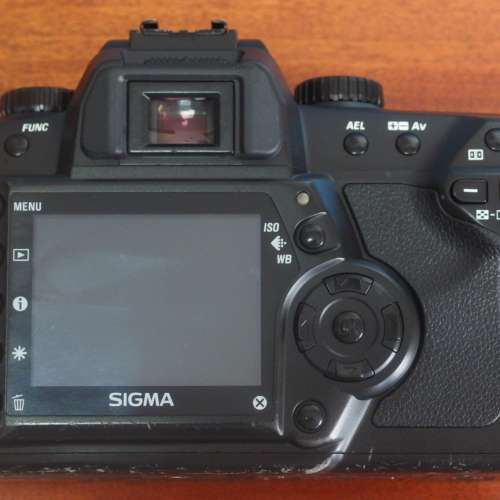 Sigma SD14 body