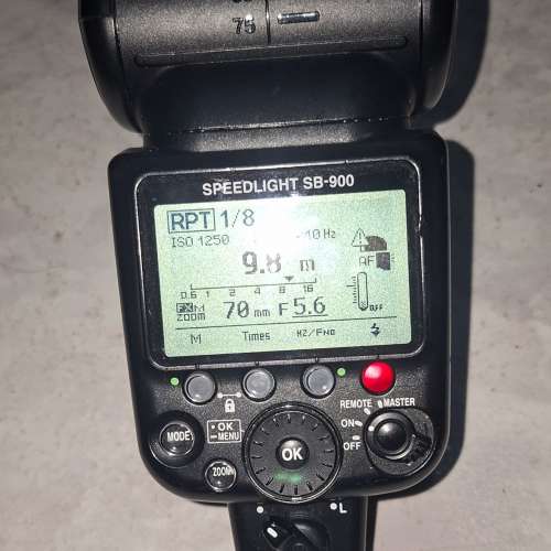 Lowepro 相機袋+Nikon SB900閃燈+ 活動調較相機帶