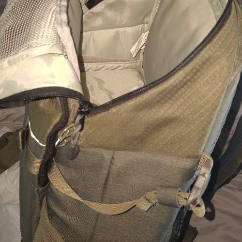Lowepro 相機袋+Nikon SB900閃燈+ 活動調較相機帶