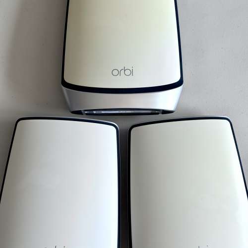 NETGEAR orbi Tri-bank Mesh RBK853 AX6000