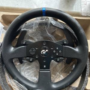 Thrustmaster T300 賽車軚盤