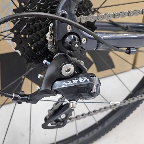 TRINX CLIMBER 2.3 - 18速 碟剎 700C 鋁合金 公路車