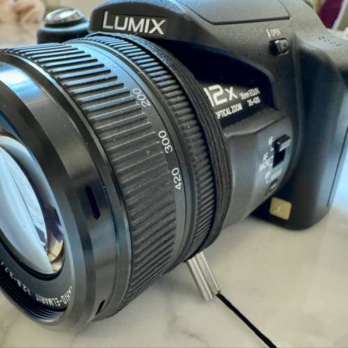 [長焦全能一體機之王] Panasonic Lumix DMC-FZ50 35 - 420mm 全焦距 (Leica 鏡頭加持)