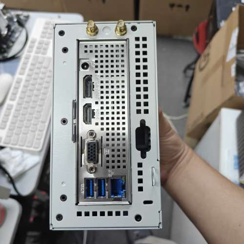 Asrock Deskmini X600 + Ryzen 5 8500g (白色 日版)