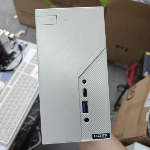 Asrock Deskmini X600 + Ryzen 5 8500g (白色 日版)