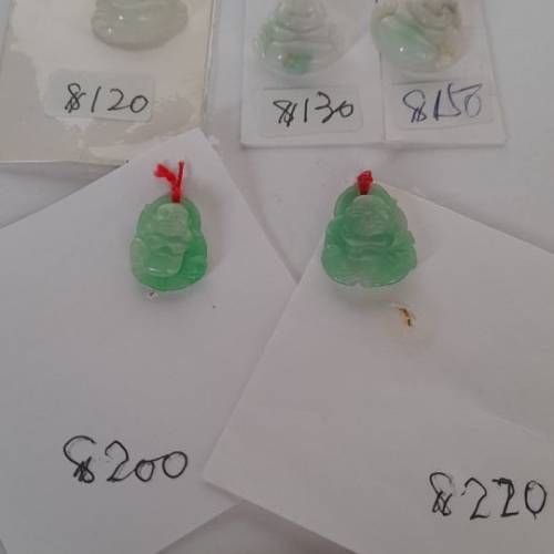 翡翠A玉一寸迷你佛公，每件價錢如照片，兩件起八折，全部五件五折。no.14.5.26